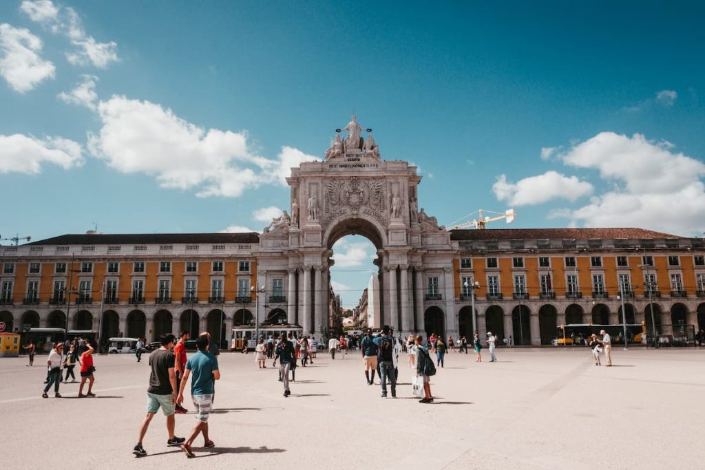 lisbon-real-estate-guide-everything