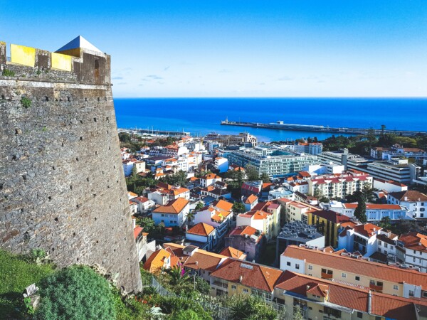 Castles-in-Portugal-luxury-property-sea-view