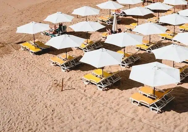 Retire to portugal
