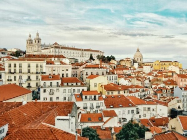 Property taxes to consider in Portugal