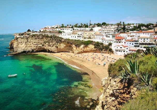 real estate agents in algarve portugal