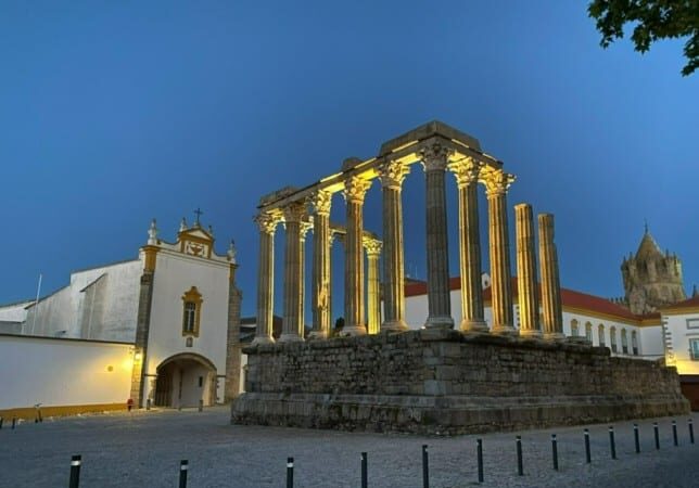 portugal-best-cities-evora