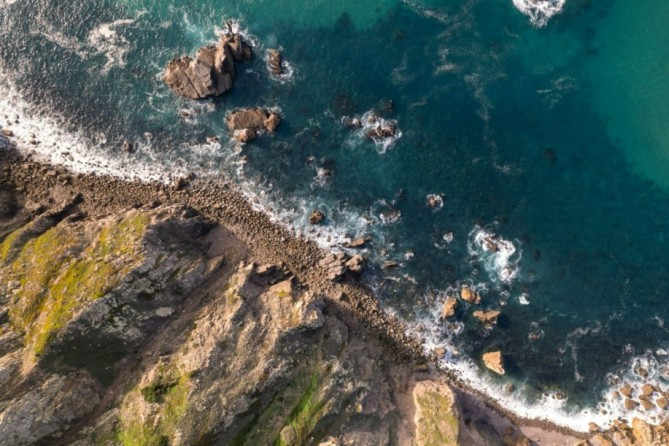 beautiufl-beaches-cabo-da-roca-hikes-portugal