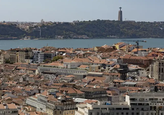 long term furnished rentals in lisbon portugal