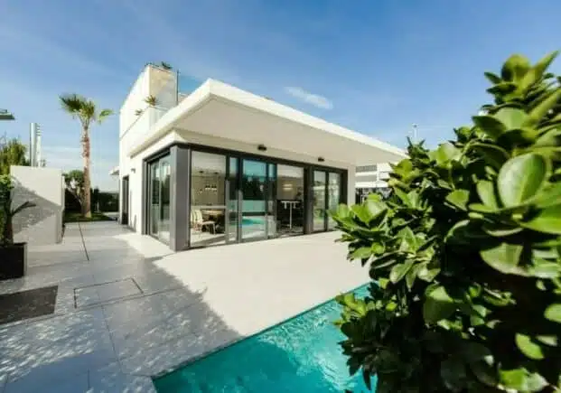 Luxury villa with a pool in Cascais Portugal