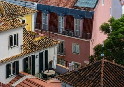 Lisbon-South-Bay-Real-Estate