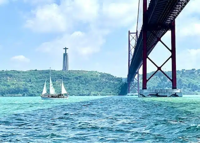 Lisbon land for sale