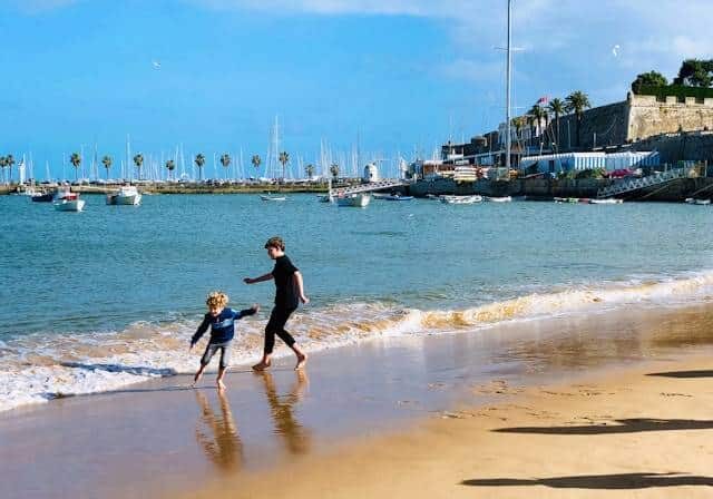 sailing in cascais