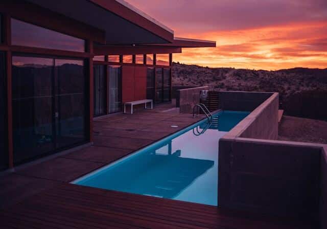 swimming pool comporta
