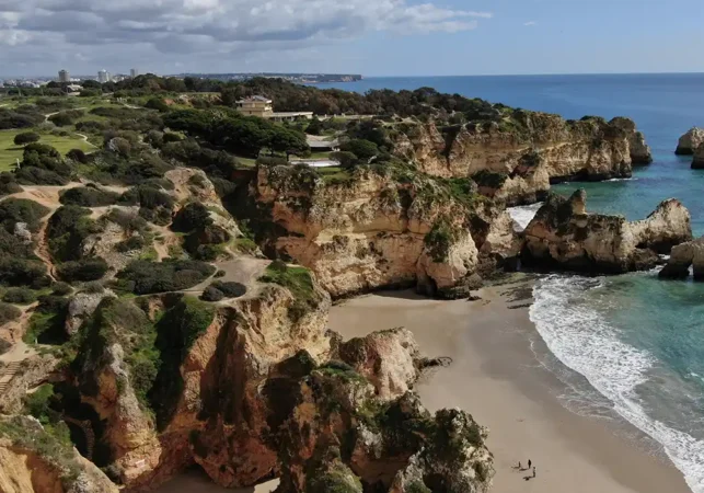 beach in Alvor, Algarve